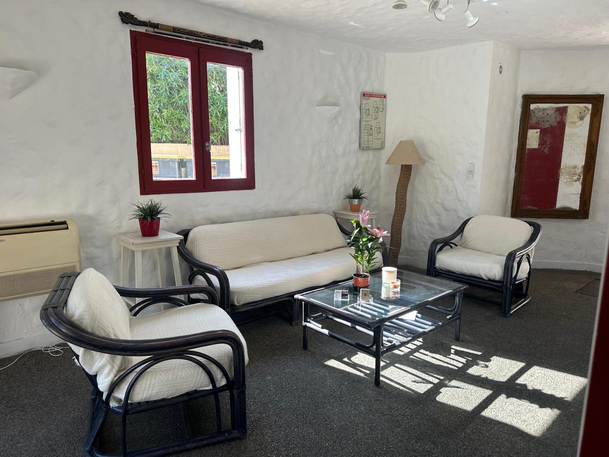 Hotel Maya Cavalaire-sur-Mer Εξωτερικό φωτογραφία